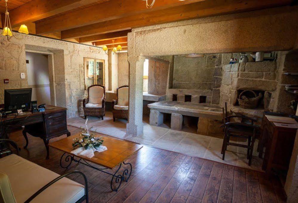 Casa Rural Abadia Eiras Rosal Екстериор снимка