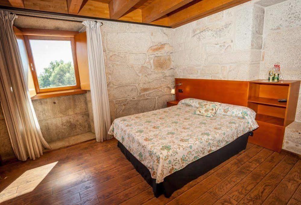 Casa Rural Abadia Eiras Rosal Екстериор снимка